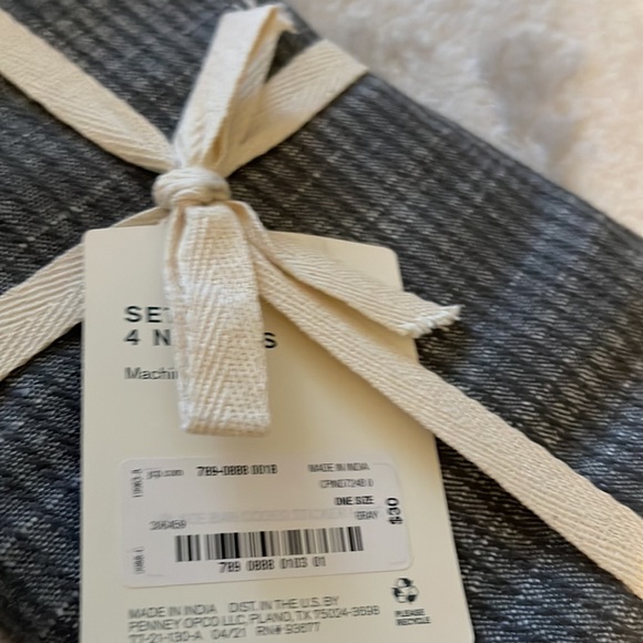 Set of 4 cloth napkins - Picture 6 of 6